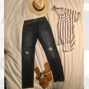 KanCan Mid-Rise destroyed skinny Sz 28